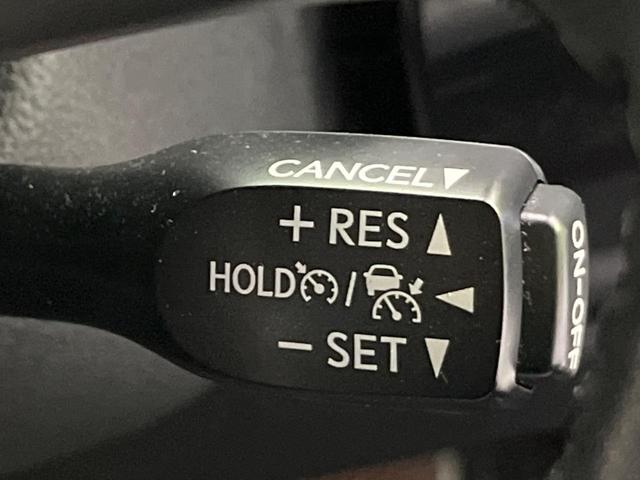 プリウス Ａ　純正ナビ　寒冷地仕様　衝突軽減　レーダークルーズ　バックカメラ　ＡＣ１００Ｖ電源　ブラインドスポットモニター　コーナーセンサー　ＬＥＤヘッド　ＬＥＤフォグ　ＥＴＣ　オートハイビーム　車線逸脱警報（6枚目）