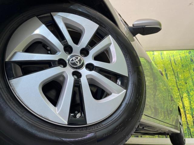 プリウス Ａ　純正ナビ　寒冷地仕様　衝突軽減　レーダークルーズ　バックカメラ　ＡＣ１００Ｖ電源　ブラインドスポットモニター　コーナーセンサー　ＬＥＤヘッド　ＬＥＤフォグ　ＥＴＣ　オートハイビーム　車線逸脱警報（13枚目）