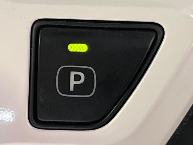 プリウス Ａ　純正ナビ　寒冷地仕様　衝突軽減　レーダークルーズ　バックカメラ　ＡＣ１００Ｖ電源　ブラインドスポットモニター　コーナーセンサー　ＬＥＤヘッド　ＬＥＤフォグ　ＥＴＣ　オートハイビーム　車線逸脱警報（46枚目）