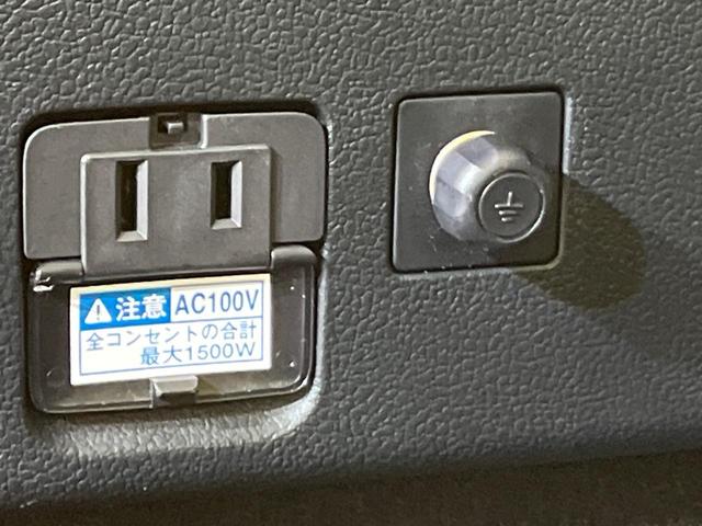 プリウス Ａ　純正ナビ　寒冷地仕様　衝突軽減　レーダークルーズ　バックカメラ　ＡＣ１００Ｖ電源　ブラインドスポットモニター　コーナーセンサー　ＬＥＤヘッド　ＬＥＤフォグ　ＥＴＣ　オートハイビーム　車線逸脱警報（59枚目）