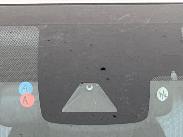 プリウス Ａ　純正ナビ　寒冷地仕様　衝突軽減　レーダークルーズ　バックカメラ　ＡＣ１００Ｖ電源　ブラインドスポットモニター　コーナーセンサー　ＬＥＤヘッド　ＬＥＤフォグ　ＥＴＣ　オートハイビーム　車線逸脱警報（69枚目）