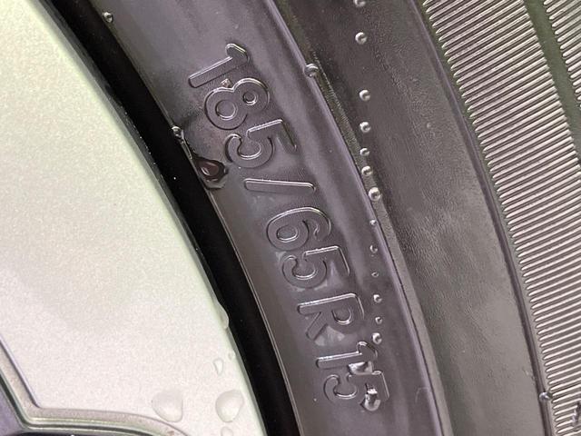 シエンタ ハイブリッドＺ　純正１０．５型ナビ　全周囲カメラ　両側電動ドア　衝突軽減　レーダークルーズ　コーナーセンサー　ブラインドスポットモニター　ＬＥＤヘッド　ＥＴＣ　オートハイビーム　車線逸脱警報　先行車発進告知機能（28枚目）