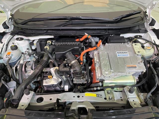 キックス X ツートーンインテリアエディション 純正9型ナビ 全周囲カメラ プロパイロット 衝突軽減 デジタルミラー シートヒーター コーナーセンサー LEDヘッド ルーフレール 車線逸脱警報 誤発進抑制 オートハイビーム オートエアコン(18枚目)