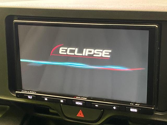 ヤリス X ナビ 衝突軽減装置 スマートキー ETC オートハイビーム 車線逸脱警報 先行車発進告知機能 Bluetooth再生 プライバシーガラス 盗難防止装置 電動格納ドアミラー トラクションコントロール(3枚目)