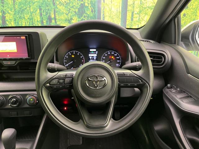 ヤリス X ナビ 衝突軽減装置 スマートキー ETC オートハイビーム 車線逸脱警報 先行車発進告知機能 Bluetooth再生 プライバシーガラス 盗難防止装置 電動格納ドアミラー トラクションコントロール(11枚目)