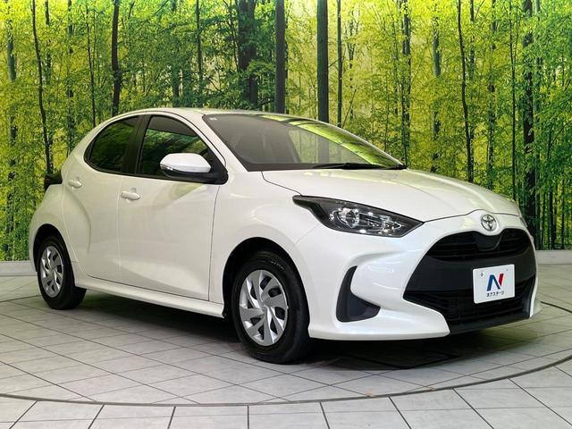 ヤリス X ナビ 衝突軽減装置 スマートキー ETC オートハイビーム 車線逸脱警報 先行車発進告知機能 Bluetooth再生 プライバシーガラス 盗難防止装置 電動格納ドアミラー トラクションコントロール(16枚目)