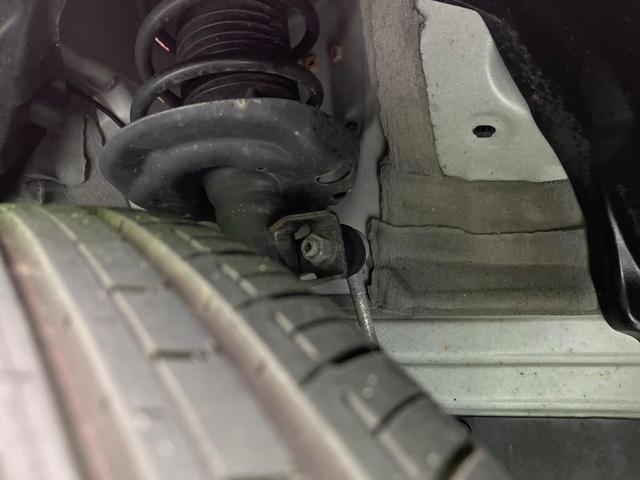 ヤリス X ナビ 衝突軽減装置 スマートキー ETC オートハイビーム 車線逸脱警報 先行車発進告知機能 Bluetooth再生 プライバシーガラス 盗難防止装置 電動格納ドアミラー トラクションコントロール(20枚目)