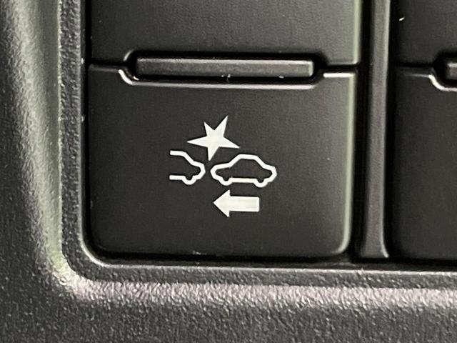 エスクァイア Gi 両側電動ドア 純正10型ナビ 後席モニター バックカメラ 衝突軽減装置 シートヒーター スマートキー LEDヘッド ETC クルコン オートハイビーム 車線逸脱警報 デュアルエアコン 先行車発進告知機(7枚目)