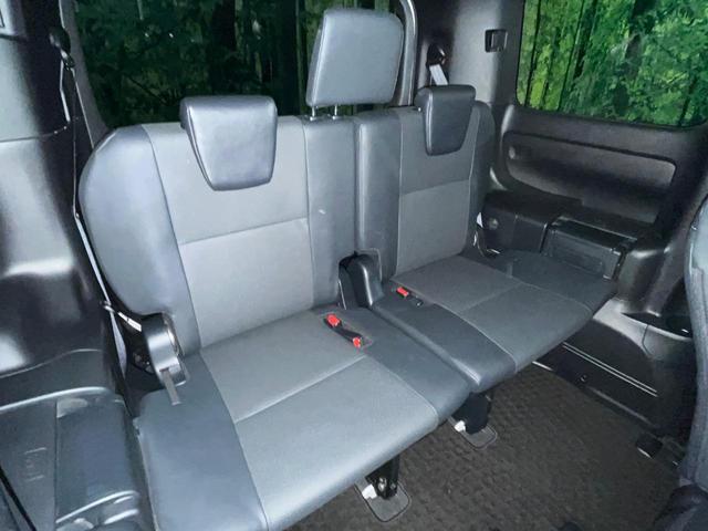 エスクァイア Gi 両側電動ドア 純正10型ナビ 後席モニター バックカメラ 衝突軽減装置 シートヒーター スマートキー LEDヘッド ETC クルコン オートハイビーム 車線逸脱警報 デュアルエアコン 先行車発進告知機(10枚目)