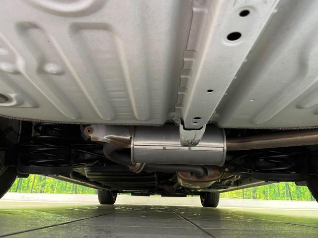 エスクァイア Gi 両側電動ドア 純正10型ナビ 後席モニター バックカメラ 衝突軽減装置 シートヒーター スマートキー LEDヘッド ETC クルコン オートハイビーム 車線逸脱警報 デュアルエアコン 先行車発進告知機(20枚目)