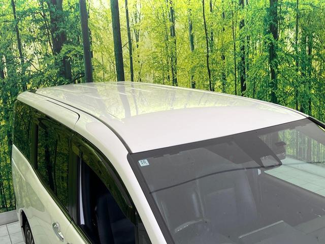 エスクァイア Gi 両側電動ドア 純正10型ナビ 後席モニター バックカメラ 衝突軽減装置 シートヒーター スマートキー LEDヘッド ETC クルコン オートハイビーム 車線逸脱警報 デュアルエアコン 先行車発進告知機(26枚目)