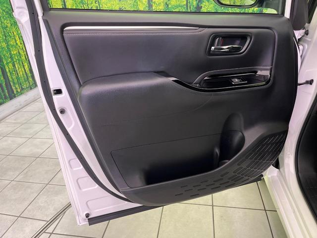 エスクァイア Gi 両側電動ドア 純正10型ナビ 後席モニター バックカメラ 衝突軽減装置 シートヒーター スマートキー LEDヘッド ETC クルコン オートハイビーム 車線逸脱警報 デュアルエアコン 先行車発進告知機(40枚目)