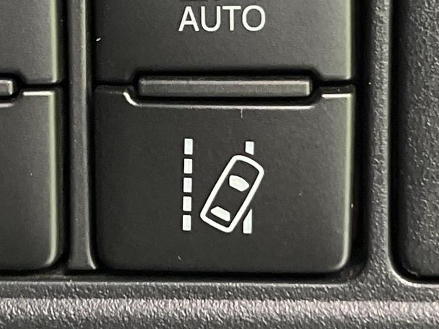 エスクァイア Gi 両側電動ドア 純正10型ナビ 後席モニター バックカメラ 衝突軽減装置 シートヒーター スマートキー LEDヘッド ETC クルコン オートハイビーム 車線逸脱警報 デュアルエアコン 先行車発進告知機(53枚目)