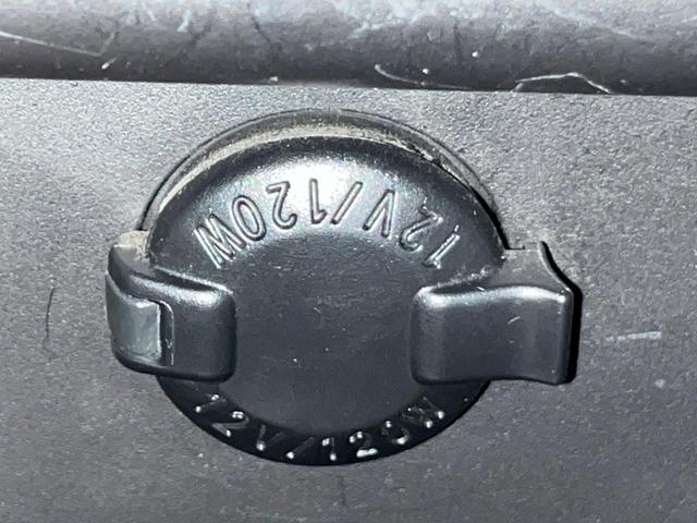 エスクァイア Gi 両側電動ドア 純正10型ナビ 後席モニター バックカメラ 衝突軽減装置 シートヒーター スマートキー LEDヘッド ETC クルコン オートハイビーム 車線逸脱警報 デュアルエアコン 先行車発進告知機(68枚目)