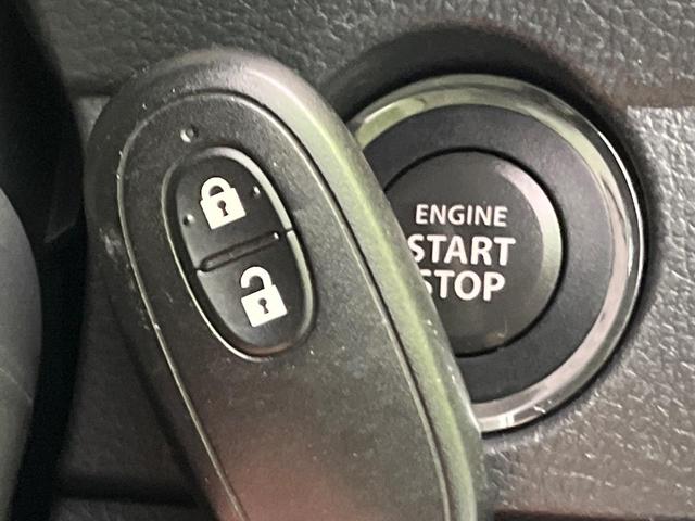 ハスラー X 4WD ナビ 衝突軽減装置 シートヒーター スマートキー HIDヘッド ルーフレール ETC 誤発進抑制機能 オートライト オートエアコン 純正15インチAW CD再生 地デジ 革巻きステアリング(6枚目)