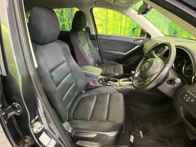 CX-5 XD ナビ バックカメラ 衝突軽減装置 BOSEサウンド スマートキー HIDヘッド ETC クルコン オートライト 純正17インチAW 革巻きステアリング フォグライト ドアバイザー プライバシーガラス(8枚目)
