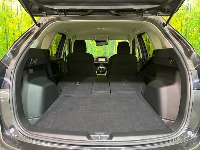 CX-5 XD ナビ バックカメラ 衝突軽減装置 BOSEサウンド スマートキー HIDヘッド ETC クルコン オートライト 純正17インチAW 革巻きステアリング フォグライト ドアバイザー プライバシーガラス(44枚目)