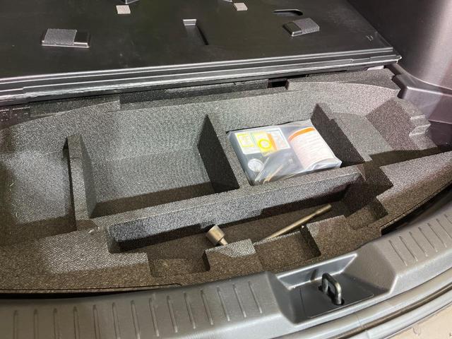 CX-5 XD ナビ バックカメラ 衝突軽減装置 BOSEサウンド スマートキー HIDヘッド ETC クルコン オートライト 純正17インチAW 革巻きステアリング フォグライト ドアバイザー プライバシーガラス(45枚目)