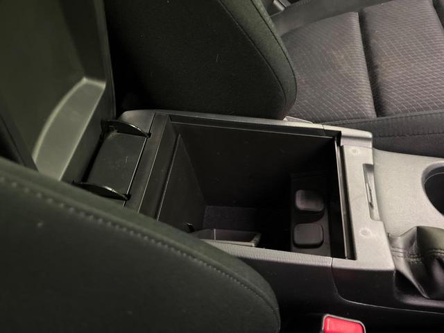 CX-5 XD ナビ バックカメラ 衝突軽減装置 BOSEサウンド スマートキー HIDヘッド ETC クルコン オートライト 純正17インチAW 革巻きステアリング フォグライト ドアバイザー プライバシーガラス(59枚目)