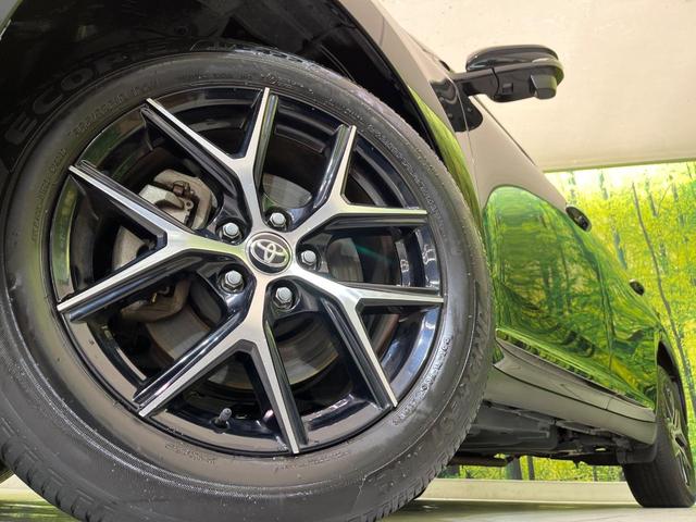 【純正１８インチアルミホイール】外観にマッチした純正アルミホイールを装着しております。各種社外アルミホイールや、スタッドレスタイヤも取扱いしております。是非ご相談ください♪