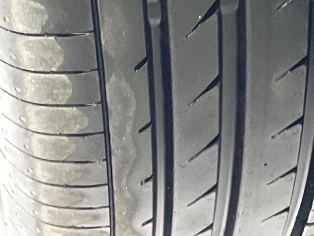 クラウンハイブリッド ロイヤルサルーン　メーカーナビ　全周囲カメラ　シートヒーター　パワーシート　ＨＩＤヘッド　ＥＴＣ　クルコン　スマートキー　純正１６インチＡＷ　オートライト　デュアルエアコン　Ｂｌｕｅｔｏｏｔｈ　ＣＤ／ＤＶＤ　フルセグ（26枚目）