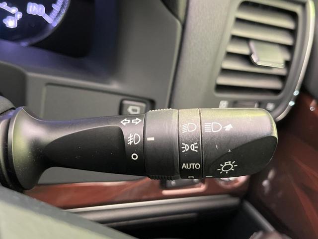 クラウンハイブリッド ロイヤルサルーン　メーカーナビ　全周囲カメラ　シートヒーター　パワーシート　ＨＩＤヘッド　ＥＴＣ　クルコン　スマートキー　純正１６インチＡＷ　オートライト　デュアルエアコン　Ｂｌｕｅｔｏｏｔｈ　ＣＤ／ＤＶＤ　フルセグ（45枚目）