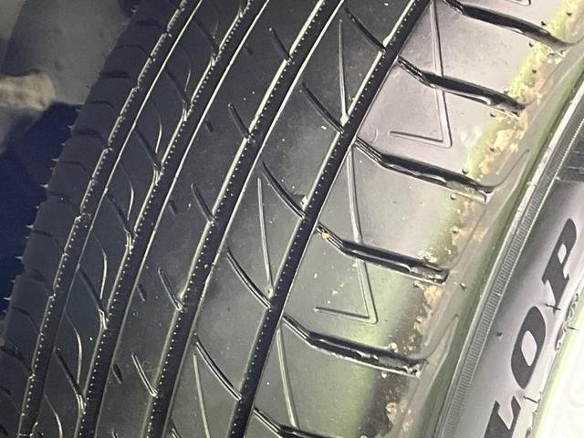 ヴェゼル ハイブリッドＸ・ホンダセンシング　後期　純正８型ナビ　レーダークルーズ　バックカメラ　ＬＥＤヘッド　ＥＴＣ　誤発進抑制　車線逸脱警報　純正１７インチＡＷ　オートライト　オートエアコン　Ｂｌｕｅｔｏｏｔｈ　フルセグＴＶ　ＣＤ／ＤＶＤ再生（31枚目）