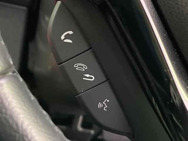 ヴェゼル ハイブリッドＸ・ホンダセンシング　後期　純正８型ナビ　レーダークルーズ　バックカメラ　ＬＥＤヘッド　ＥＴＣ　誤発進抑制　車線逸脱警報　純正１７インチＡＷ　オートライト　オートエアコン　Ｂｌｕｅｔｏｏｔｈ　フルセグＴＶ　ＣＤ／ＤＶＤ再生（42枚目）