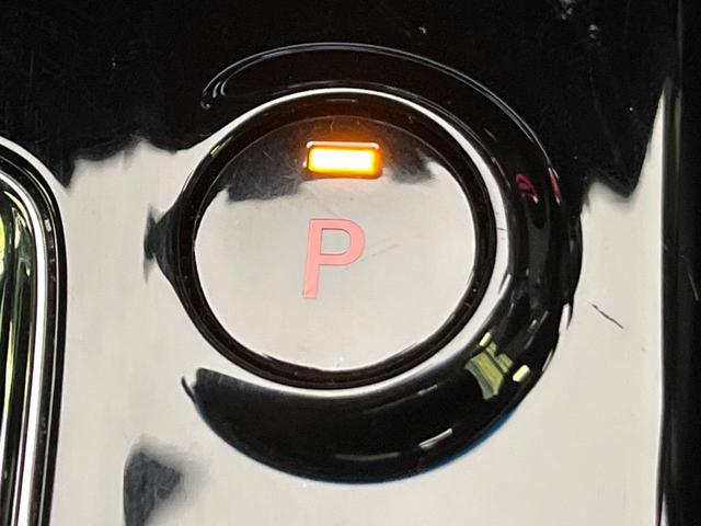 ヴェゼル ハイブリッドＸ・ホンダセンシング　後期　純正８型ナビ　レーダークルーズ　バックカメラ　ＬＥＤヘッド　ＥＴＣ　誤発進抑制　車線逸脱警報　純正１７インチＡＷ　オートライト　オートエアコン　Ｂｌｕｅｔｏｏｔｈ　フルセグＴＶ　ＣＤ／ＤＶＤ再生（49枚目）