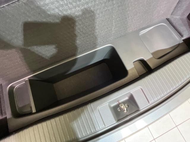 ヴェゼル ハイブリッドＸ・ホンダセンシング　後期　純正８型ナビ　レーダークルーズ　バックカメラ　ＬＥＤヘッド　ＥＴＣ　誤発進抑制　車線逸脱警報　純正１７インチＡＷ　オートライト　オートエアコン　Ｂｌｕｅｔｏｏｔｈ　フルセグＴＶ　ＣＤ／ＤＶＤ再生（58枚目）