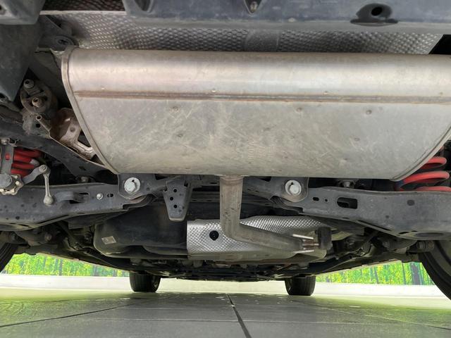 プリウスＰＨＶ Ｓナビパッケージ・ＧＲスポーツ　純正１１．６型ナビ　バックカメラ　衝突軽減装置　レーダークルーズ　ハーフレザーシート　シートヒーター　コーナーセンサー　スマートキー　ＬＥＤヘッド　ＥＴＣ　オートハイビーム　オートエアコン（19枚目）