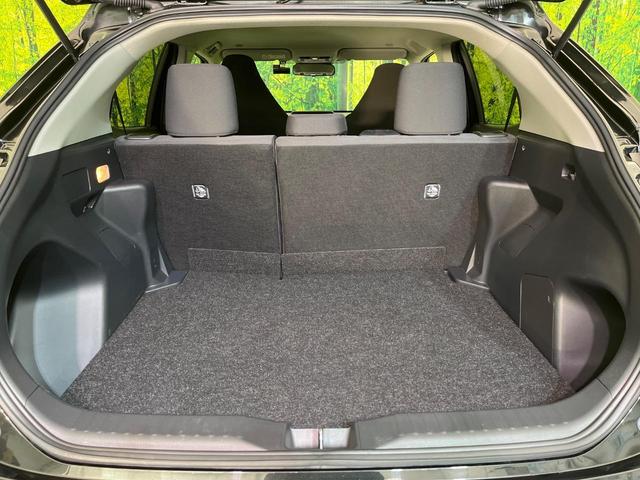 ヤリスクロス Ｘ　ナビ　バックカメラ　衝突軽減装置　レーダークルーズ　コーナーセンサー　スマートキー　ＥＴＣ　オートハイビーム　レーンキープ　車線逸脱警報　先行車発進告知機能　Ｂｌｕｅｔｏｏｔｈ再生　フルセグ（10枚目）