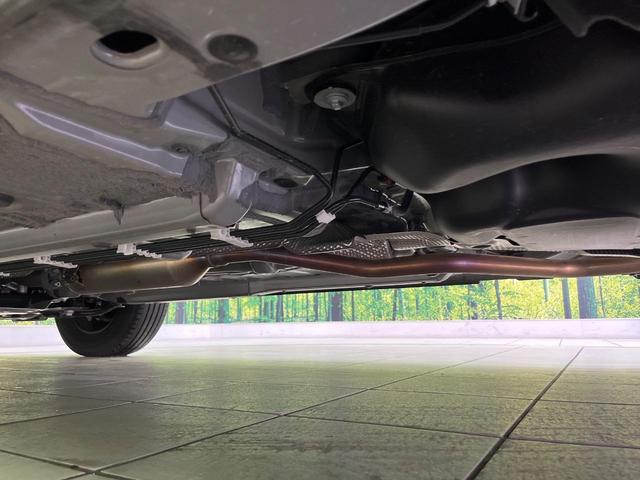 ヤリスクロス Ｘ　ナビ　バックカメラ　衝突軽減装置　レーダークルーズ　コーナーセンサー　スマートキー　ＥＴＣ　オートハイビーム　レーンキープ　車線逸脱警報　先行車発進告知機能　Ｂｌｕｅｔｏｏｔｈ再生　フルセグ（35枚目）