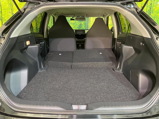 ヤリスクロス Ｘ　ナビ　バックカメラ　衝突軽減装置　レーダークルーズ　コーナーセンサー　スマートキー　ＥＴＣ　オートハイビーム　レーンキープ　車線逸脱警報　先行車発進告知機能　Ｂｌｕｅｔｏｏｔｈ再生　フルセグ（36枚目）