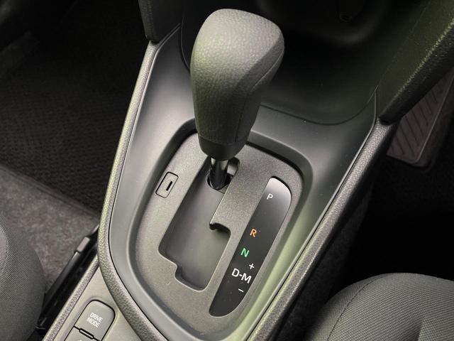 ヤリスクロス Ｘ　ナビ　バックカメラ　衝突軽減装置　レーダークルーズ　コーナーセンサー　スマートキー　ＥＴＣ　オートハイビーム　レーンキープ　車線逸脱警報　先行車発進告知機能　Ｂｌｕｅｔｏｏｔｈ再生　フルセグ（54枚目）