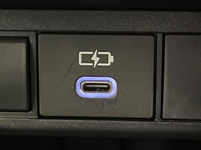 ヤリスクロス Ｘ　ナビ　バックカメラ　衝突軽減装置　レーダークルーズ　コーナーセンサー　スマートキー　ＥＴＣ　オートハイビーム　レーンキープ　車線逸脱警報　先行車発進告知機能　Ｂｌｕｅｔｏｏｔｈ再生　フルセグ（59枚目）