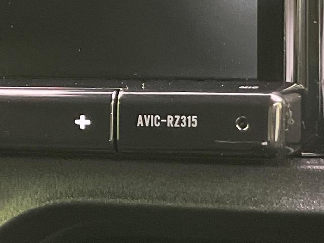 ヤリスクロス Ｘ　ナビ　バックカメラ　衝突軽減装置　レーダークルーズ　コーナーセンサー　スマートキー　ＥＴＣ　オートハイビーム　レーンキープ　車線逸脱警報　先行車発進告知機能　Ｂｌｕｅｔｏｏｔｈ再生　フルセグ（63枚目）