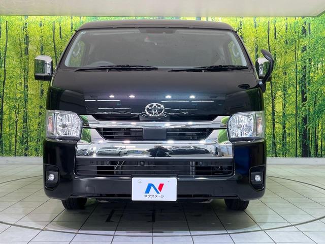 ハイエースワゴン ＧＬ　電動スライド　衝突軽減装置　コーナーセンサー　スマートキー　オートハイビーム　車線逸脱警報　オートエアコン　ＬＥＤフォグ　プライバシーガラス　メッキドアミラー　盗難防止装置　電動格納ドアミラー（16枚目）