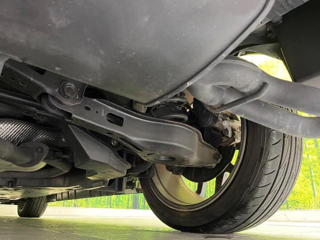 C-HR S GRスポーツ 純正8型ナビ 2トーンカラー 純正19インチAW 衝突軽減 レーダークルーズ バックカメラ 半革シート シートヒーター スマートキー LEDヘッド LEDフォグ ETC オートハイビーム 車線逸脱警報(30枚目)