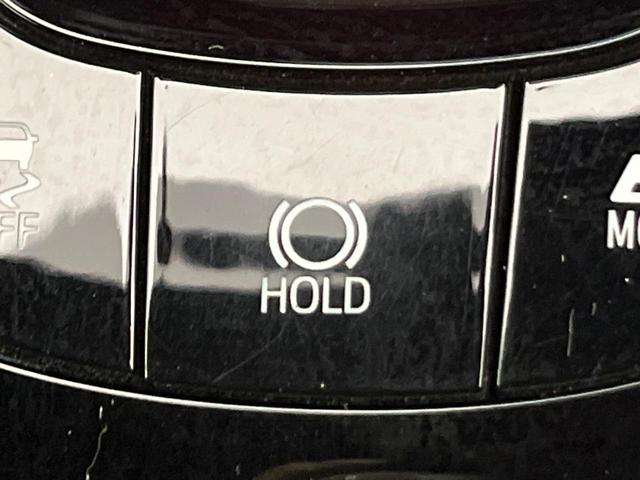 C-HR S GRスポーツ 純正8型ナビ 2トーンカラー 純正19インチAW 衝突軽減 レーダークルーズ バックカメラ 半革シート シートヒーター スマートキー LEDヘッド LEDフォグ ETC オートハイビーム 車線逸脱警報(43枚目)