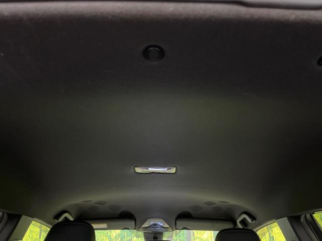 C-HR S GRスポーツ 純正8型ナビ 2トーンカラー 純正19インチAW 衝突軽減 レーダークルーズ バックカメラ 半革シート シートヒーター スマートキー LEDヘッド LEDフォグ ETC オートハイビーム 車線逸脱警報(54枚目)