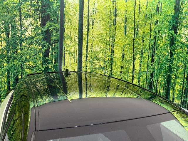 C-HR S GRスポーツ 純正8型ナビ 2トーンカラー 純正19インチAW 衝突軽減 レーダークルーズ バックカメラ 半革シート シートヒーター スマートキー LEDヘッド LEDフォグ ETC オートハイビーム 車線逸脱警報(62枚目)