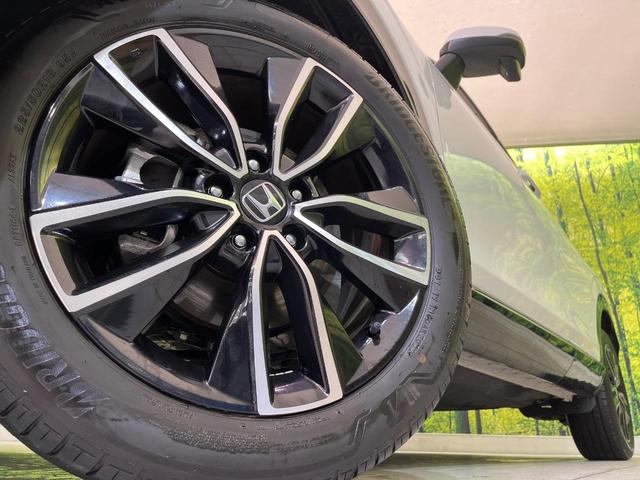 ヴェゼル e:HEV Z 純正18インチAW 純正9型ナビ バックカメラ 衝突軽減 ハーフレザーシート コーナーセンサー 置くだけ充電 スマートキー LEDヘッド オートライト ETC オートハイビーム 車線逸脱警報(13枚目)