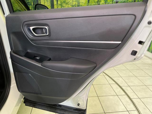 ヴェゼル e:HEV Z 純正18インチAW 純正9型ナビ バックカメラ 衝突軽減 ハーフレザーシート コーナーセンサー 置くだけ充電 スマートキー LEDヘッド オートライト ETC オートハイビーム 車線逸脱警報(39枚目)