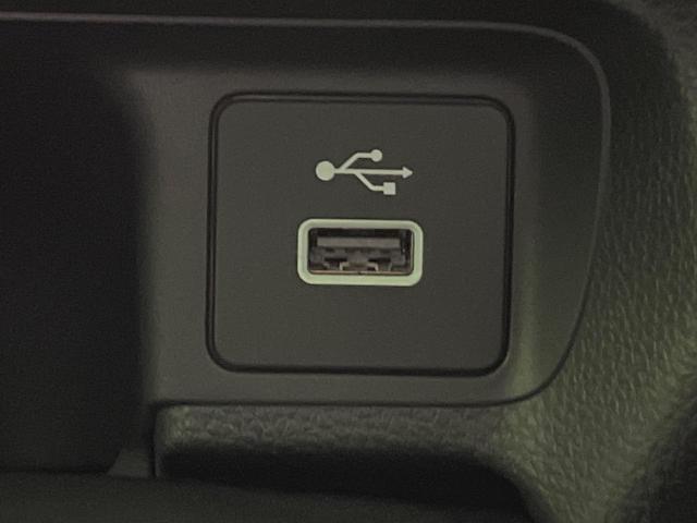 ヴェゼル e:HEV Z 純正18インチAW 純正9型ナビ バックカメラ 衝突軽減 ハーフレザーシート コーナーセンサー 置くだけ充電 スマートキー LEDヘッド オートライト ETC オートハイビーム 車線逸脱警報(50枚目)