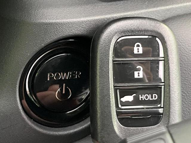 ヴェゼル e:HEV Z 純正18インチAW 純正9型ナビ バックカメラ 衝突軽減 ハーフレザーシート コーナーセンサー 置くだけ充電 スマートキー LEDヘッド オートライト ETC オートハイビーム 車線逸脱警報(65枚目)