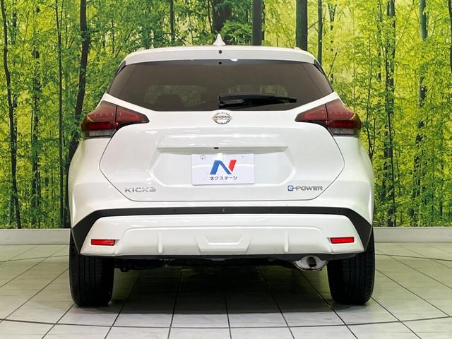 キックス Ｘ　ツートーンインテリアエディション　純正９型ナビ　全周囲カメラ　衝突軽減装置　プロパイロット　半革シート　シートヒーター　コーナーセンサー　スマートキー　ＬＥＤヘッド　ＥＴＣ　純正１７インチＡＷ　車線逸脱警報　オートハイビーム（15枚目）