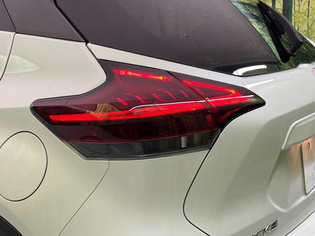 キックス Ｘ　ツートーンインテリアエディション　純正９型ナビ　全周囲カメラ　衝突軽減装置　プロパイロット　半革シート　シートヒーター　コーナーセンサー　スマートキー　ＬＥＤヘッド　ＥＴＣ　純正１７インチＡＷ　車線逸脱警報　オートハイビーム（28枚目）