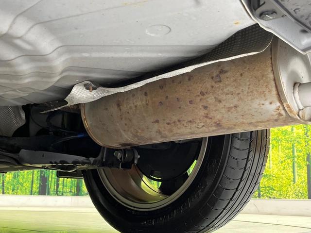 キックス Ｘ　ツートーンインテリアエディション　純正９型ナビ　全周囲カメラ　衝突軽減装置　プロパイロット　半革シート　シートヒーター　コーナーセンサー　スマートキー　ＬＥＤヘッド　ＥＴＣ　純正１７インチＡＷ　車線逸脱警報　オートハイビーム（37枚目）