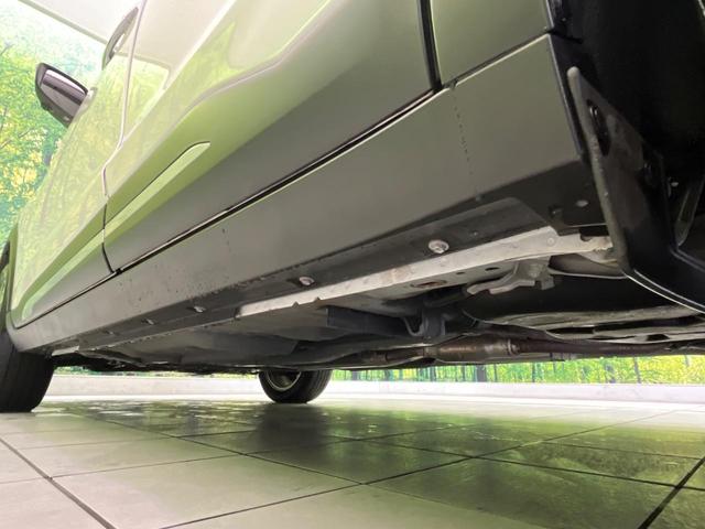 キックス Ｘ　ツートーンインテリアエディション　純正９型ナビ　全周囲カメラ　衝突軽減装置　プロパイロット　半革シート　シートヒーター　コーナーセンサー　スマートキー　ＬＥＤヘッド　ＥＴＣ　純正１７インチＡＷ　車線逸脱警報　オートハイビーム（38枚目）